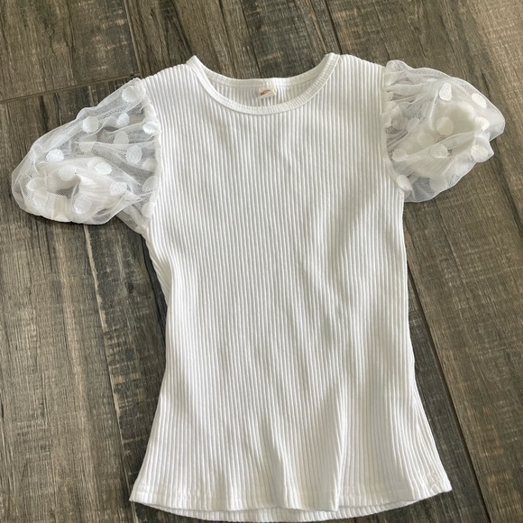 Tops for 5-6 years old girls - Picture 3 of 7